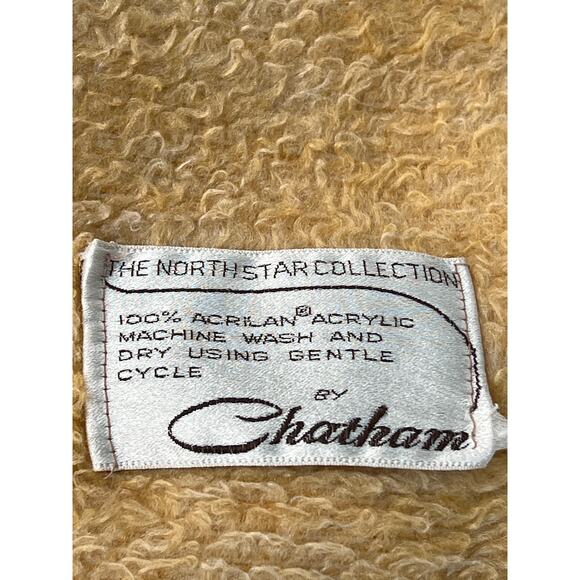 Vtg Chatham North Star Blanket Throw Reversible Mountain Lion Cougar Furry 63x74 - Picture 6 of 7